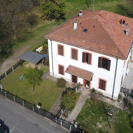הוילה קפריאטה סן ג'רבסיו Crespi D'Adda A "Colori" מראה חיצוני תמונה
